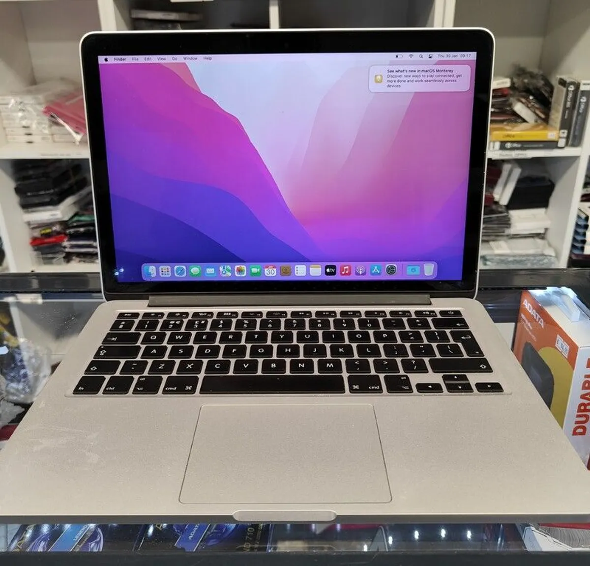 Apple MacBook Pro 13.3" Retina 2015 Core i5 2.70GHz 8GB Ram 512GB SSD A1504 (Battery Cycle: 114) - Image 1