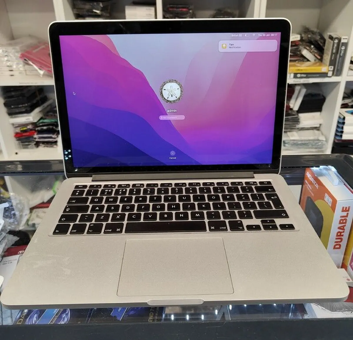 Apple MacBook Pro 13.3" Retina 2015 Core i5 2.70GHz 8GB Ram 512GB SSD A1504 (Battery Cycle: 114) - Image 2