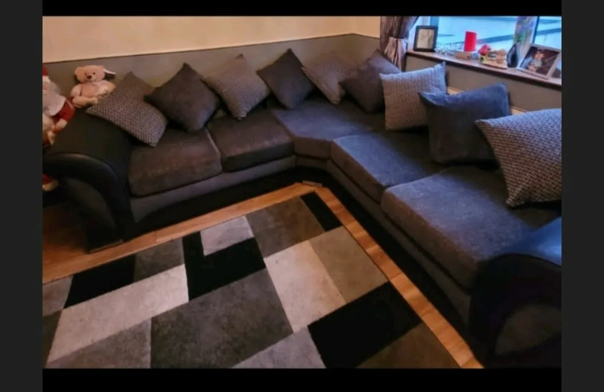 Corner Sofa - Image 3