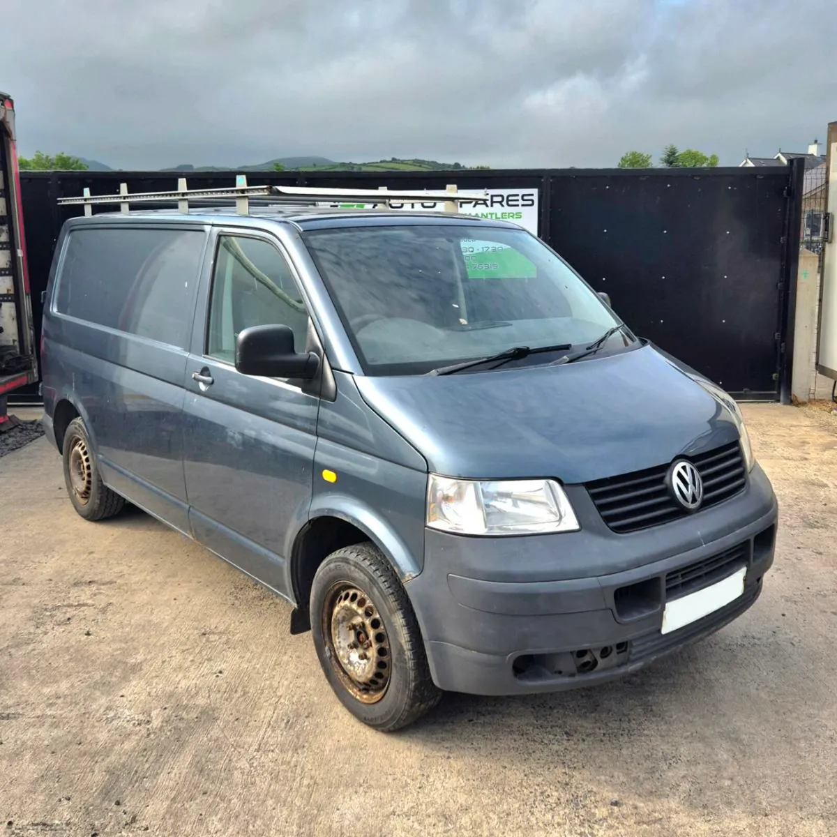 Vw transporter t5 1.9tdi BREAKING PARTS SPARES ONL