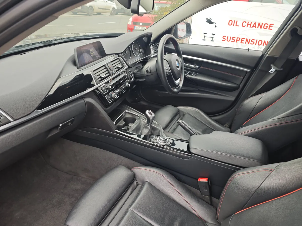 BMW 3-Series 2016 320d Sport - Image 2