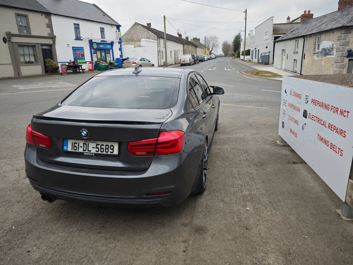 BMW 3-Series 2016 320d Sport - Image 3