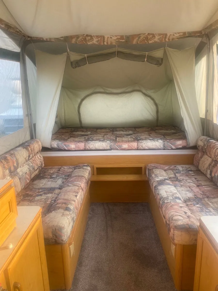 Caravan - Image 3