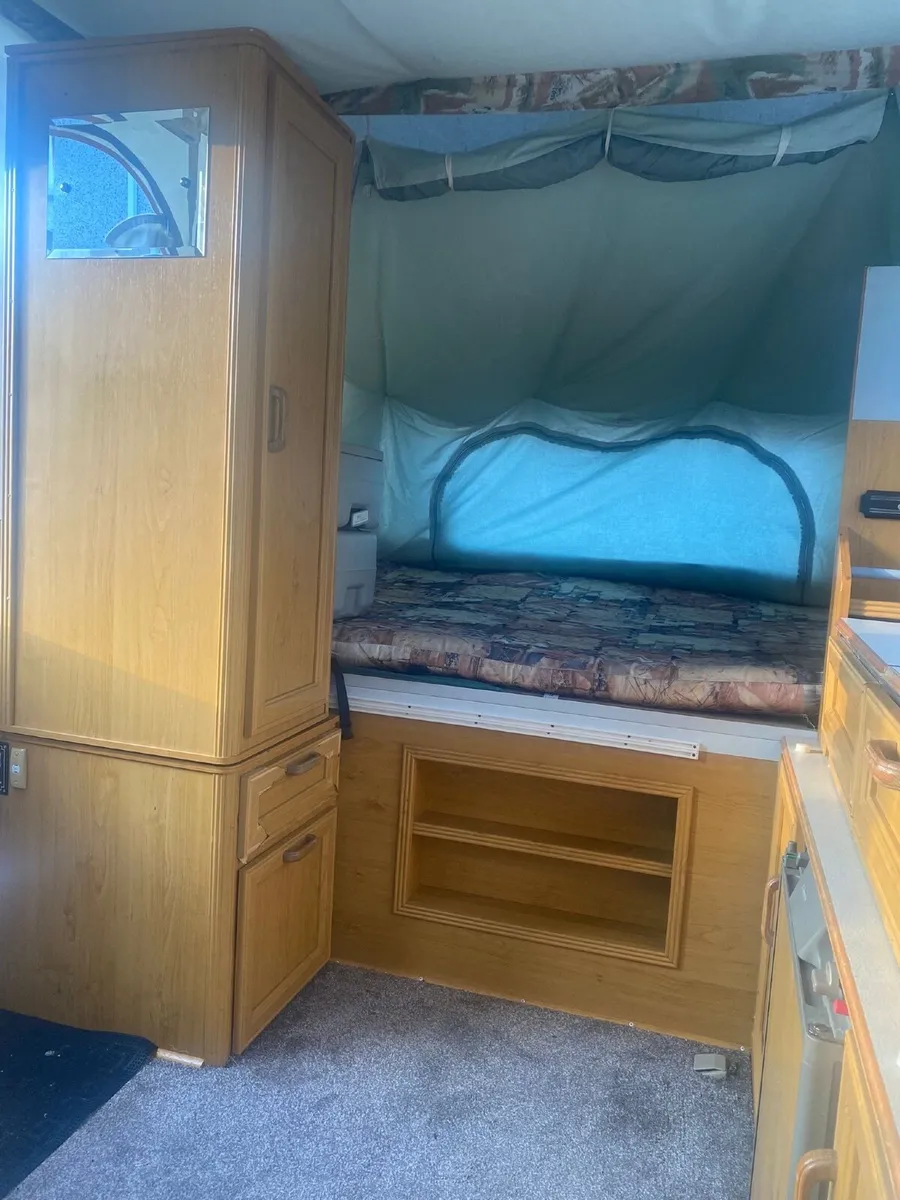 Caravan - Image 4