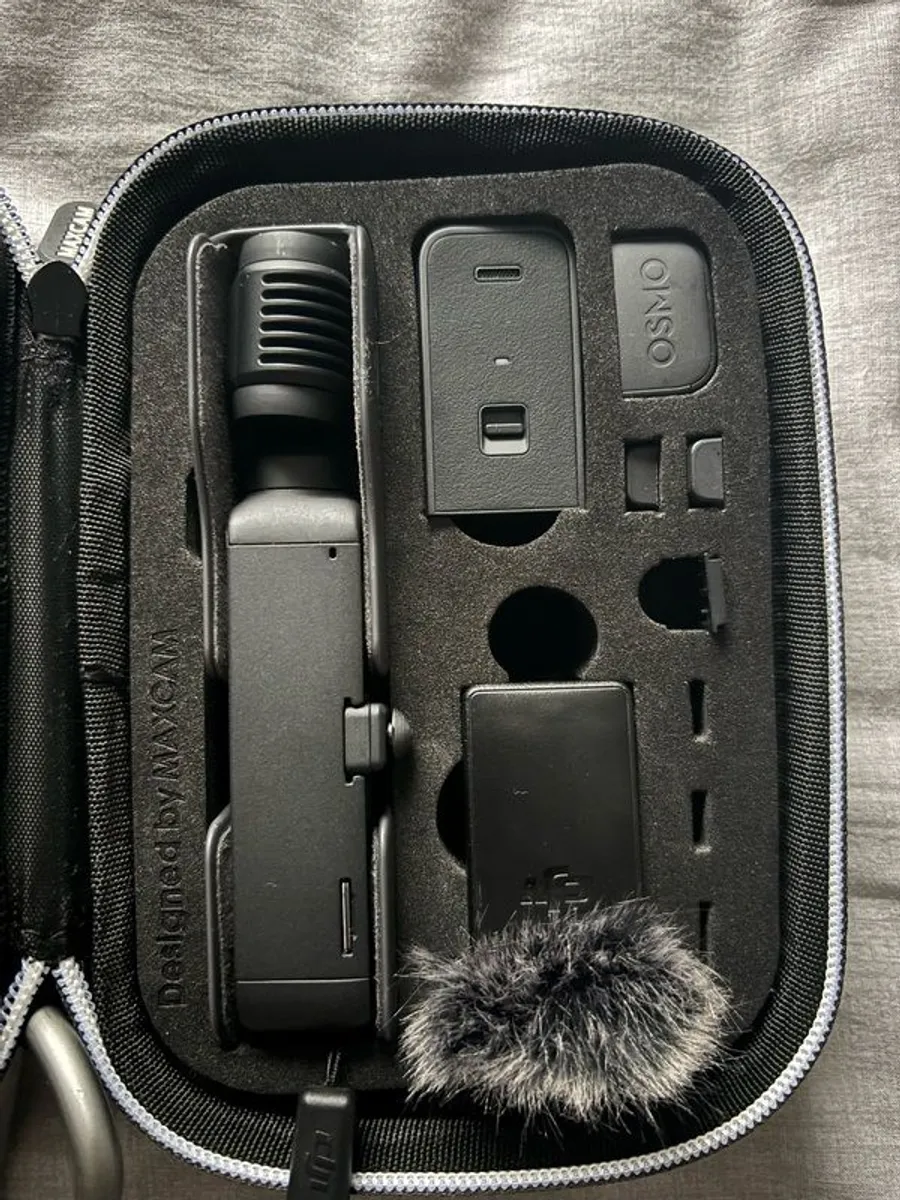 DJI Pocket 2 - Creator Combo w/Tripod&Case - Image 1