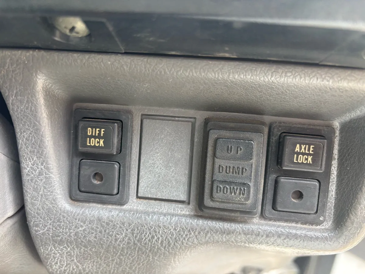 Suzuki carry mini truck x2 - Image 2