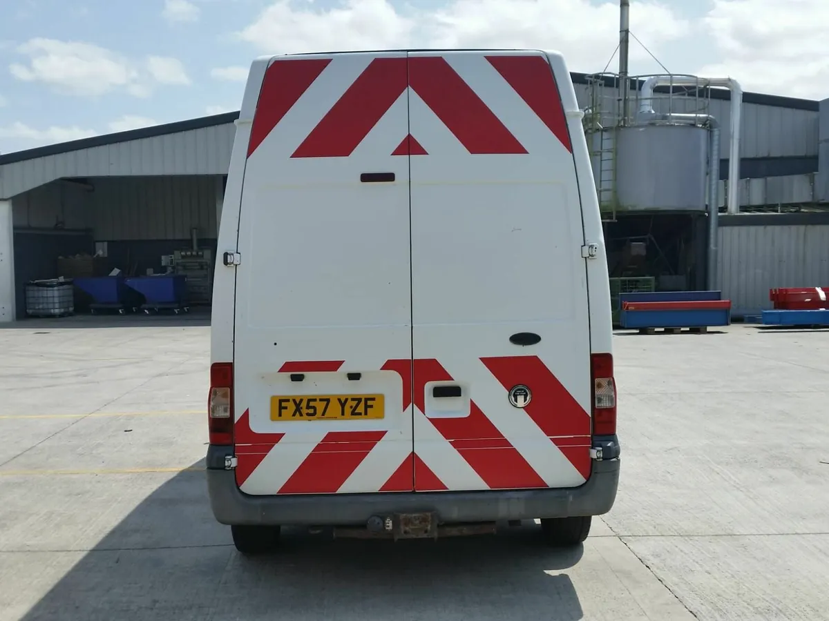 Ford Transit 2007 - Image 2