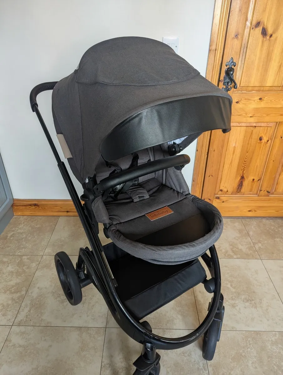Pram & Buggy - Image 1