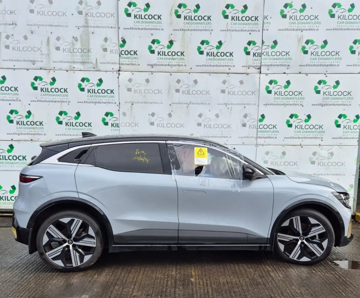 2023 RENAULT MEGANE