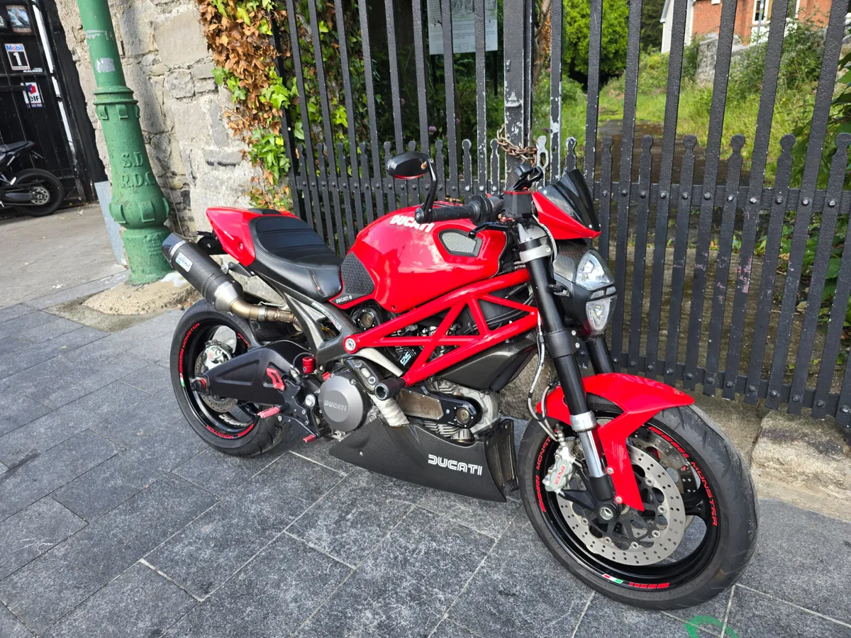 2014 DUCATI MONSTER 696 MOTO4U - Image 4