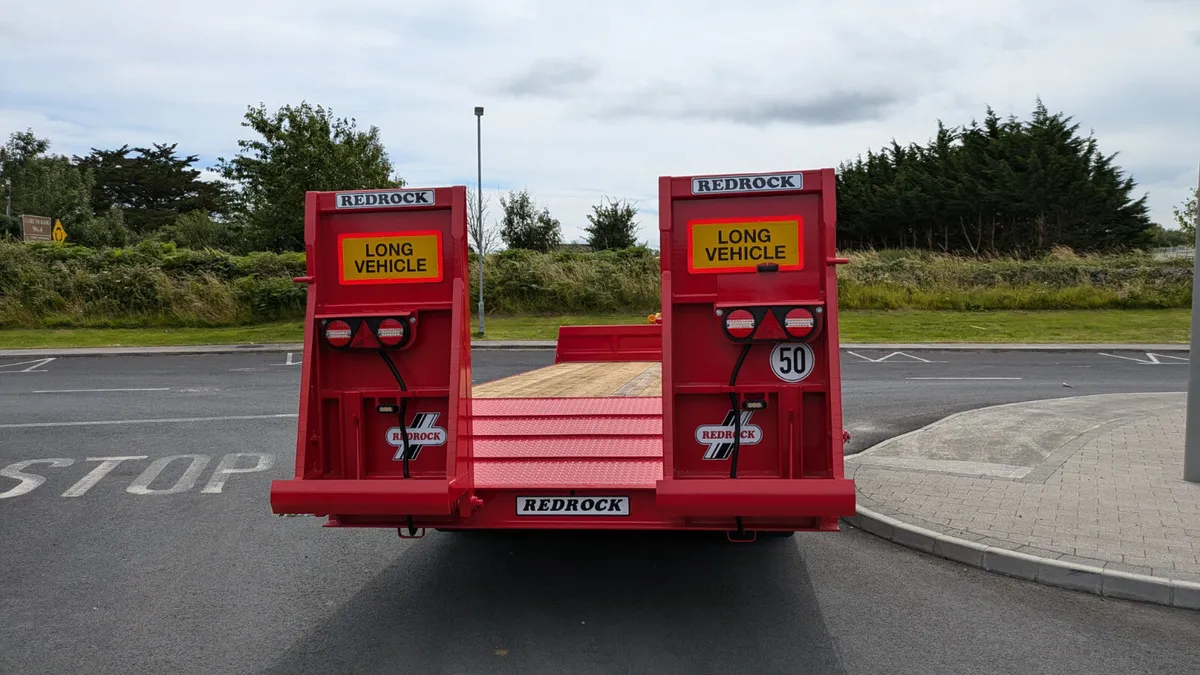 New Redrock twin axle low loader in stock - Image 4