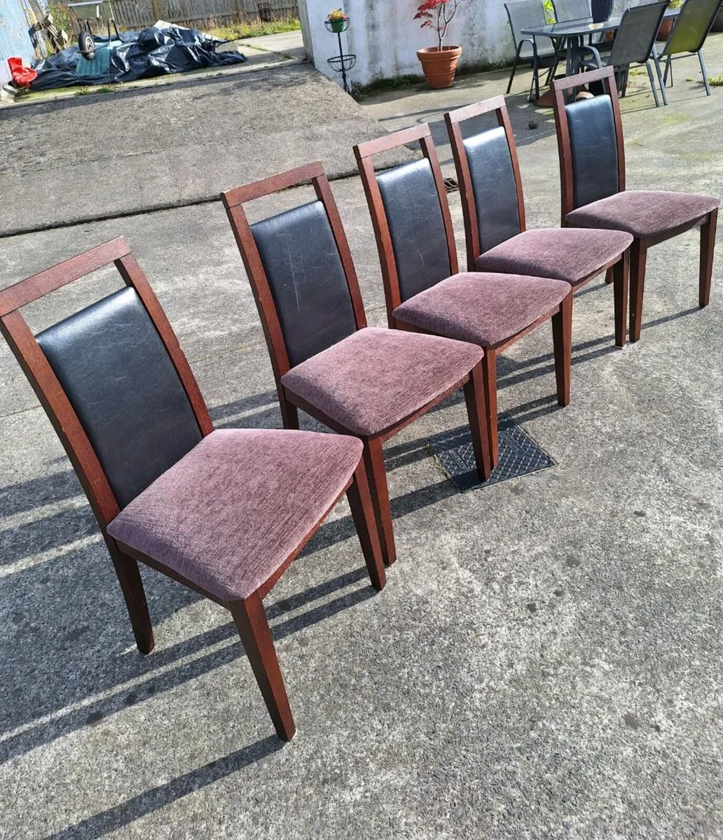 Five dining chairs in need of some tlc - Image 2