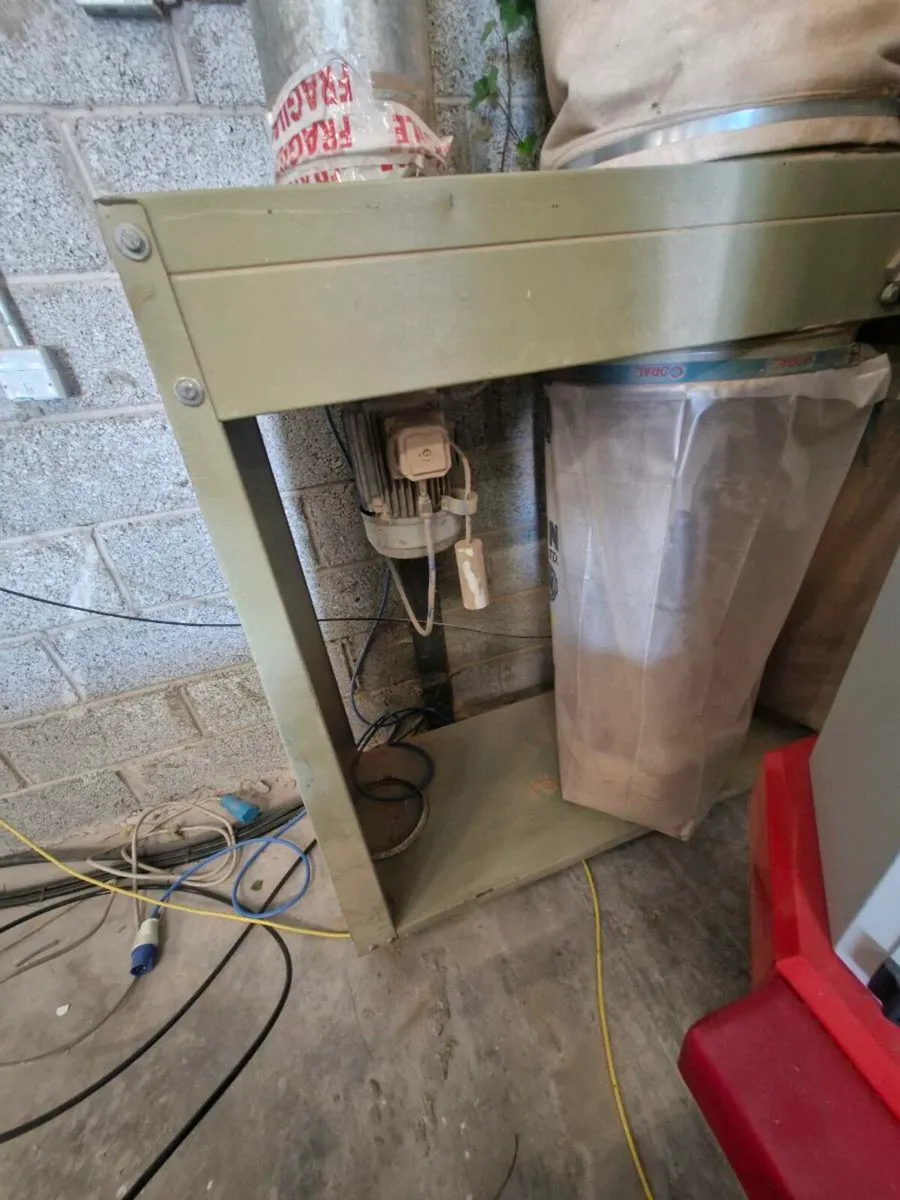 Dust Extraction 2 bag single phase - Image 1