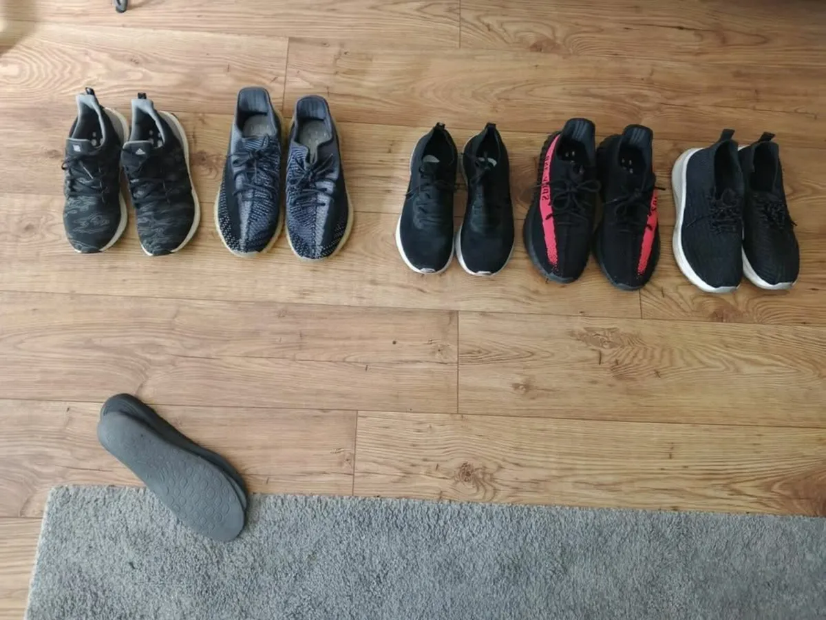 Assorted trainers - Adidas Yeezy Nike - Image 2