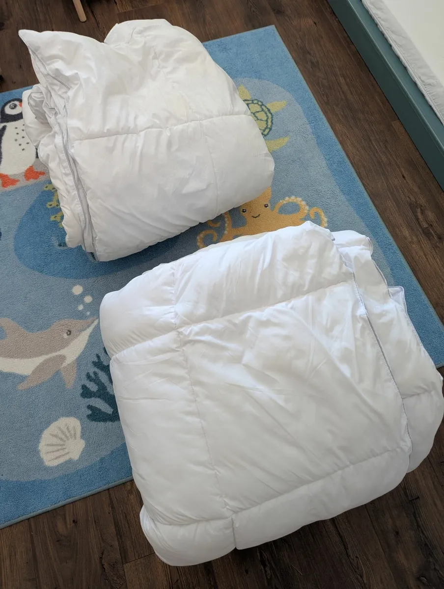 King size wool duvets 4.5 and 10.5 tog - Image 4