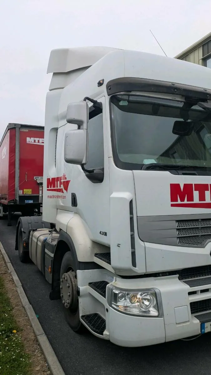 Renault Premium 4x2 430hp - Image 2