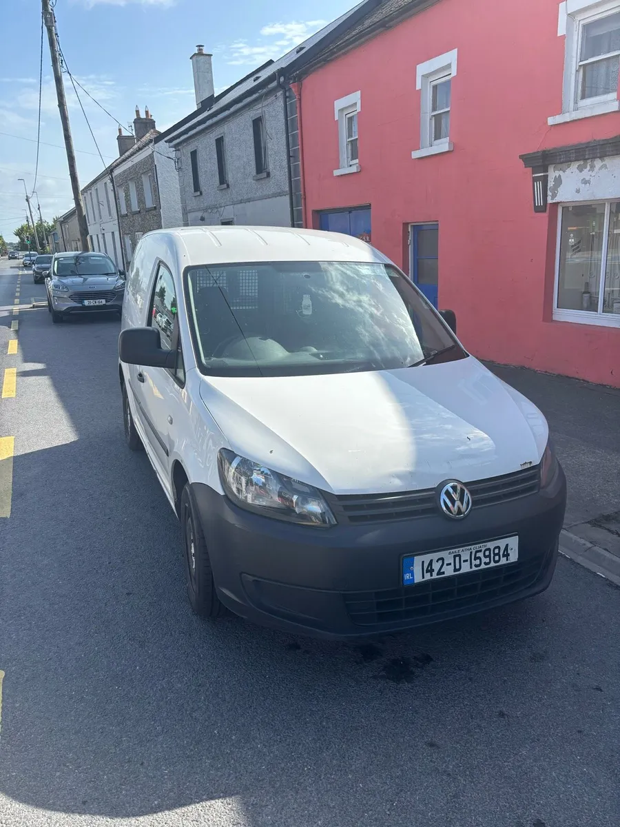 2014 Volkswagen Caddy Van - Image 1