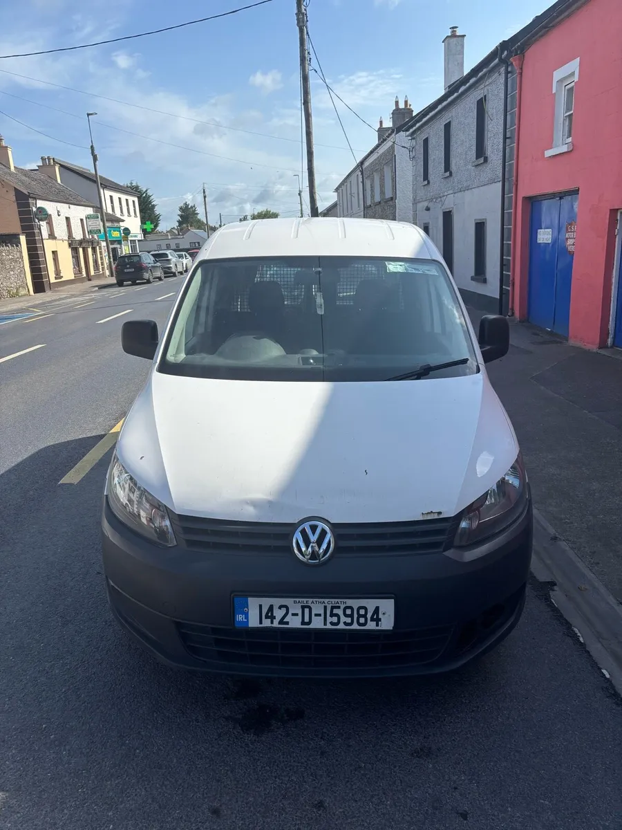 2014 Volkswagen Caddy Van - Image 2