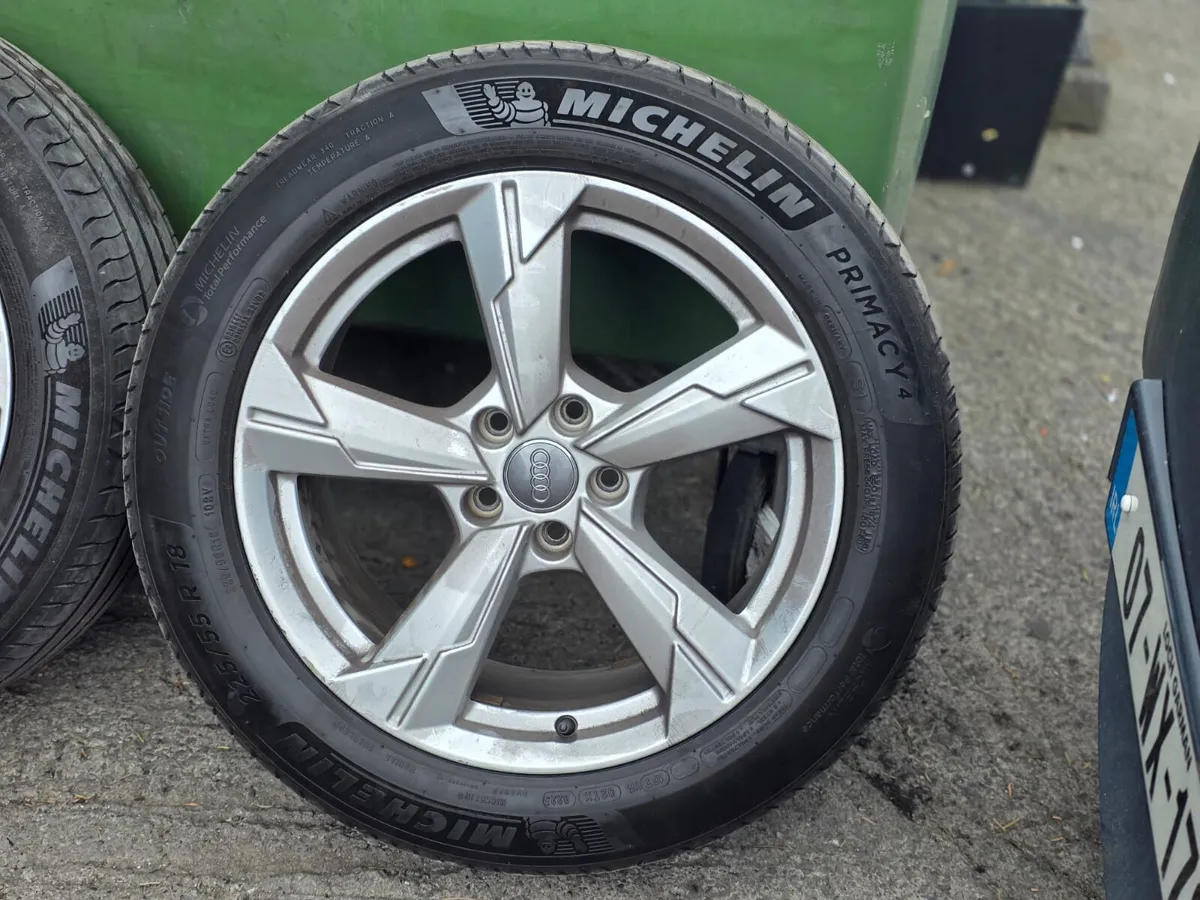 4 Genuine Audi A6 18" Alloys 5X112 - Image 1