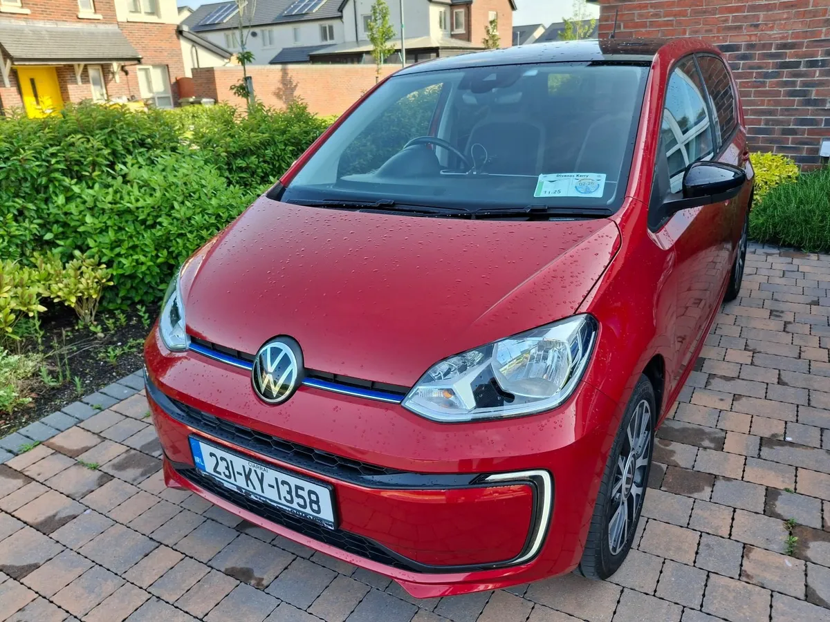 VW e-UP! 2023 VW Warranty until 03/2026 - Image 1