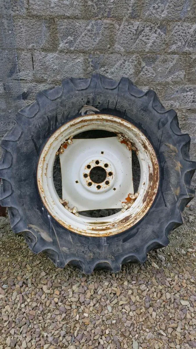 Ford Rims - Image 1
