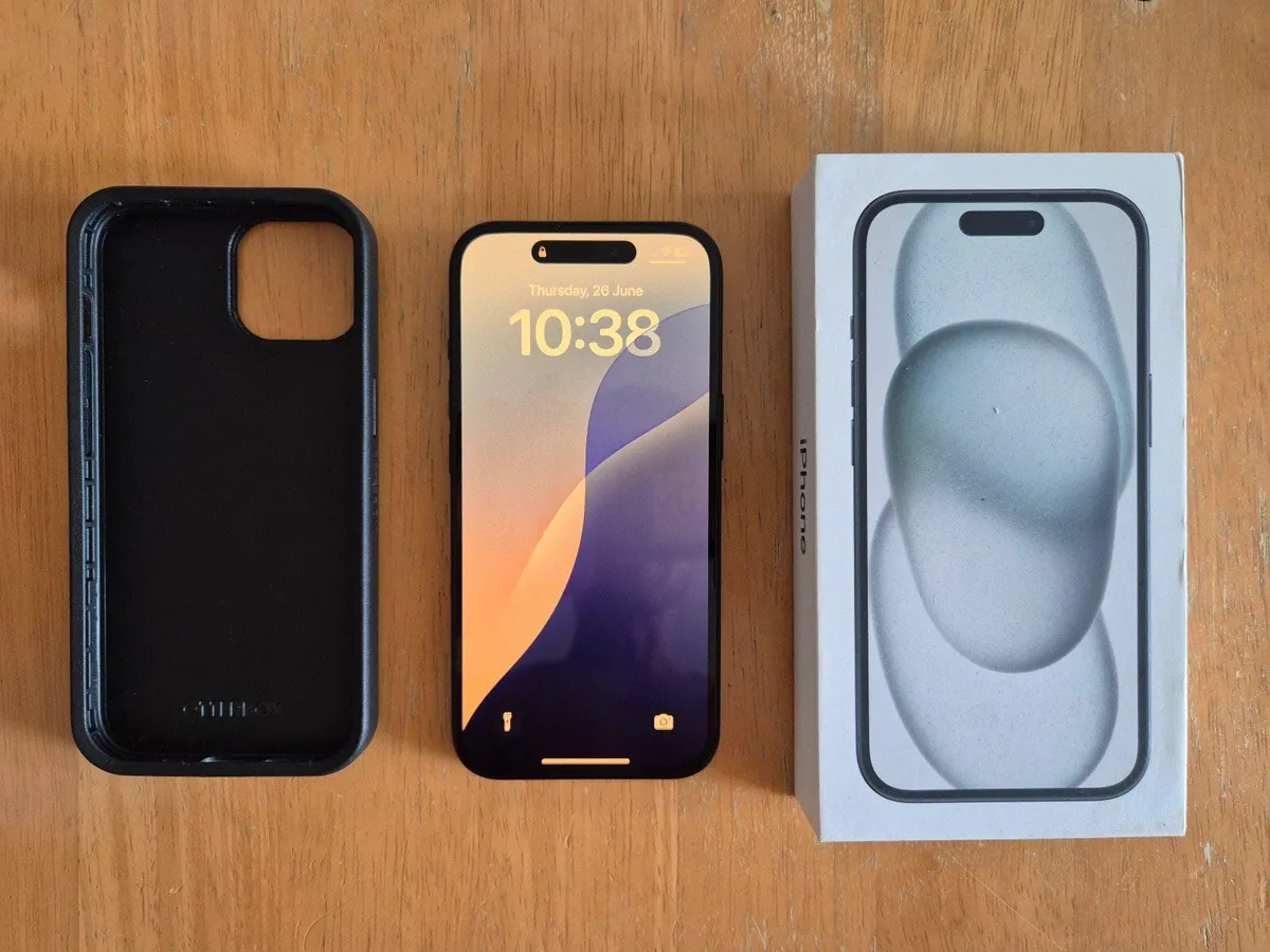 iPhone 15 128GB Black - Unlocked - Image 1