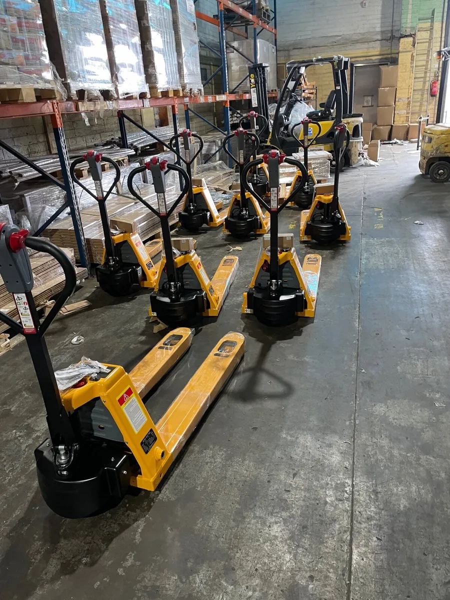 Electric Pallet Trucks - Image 1