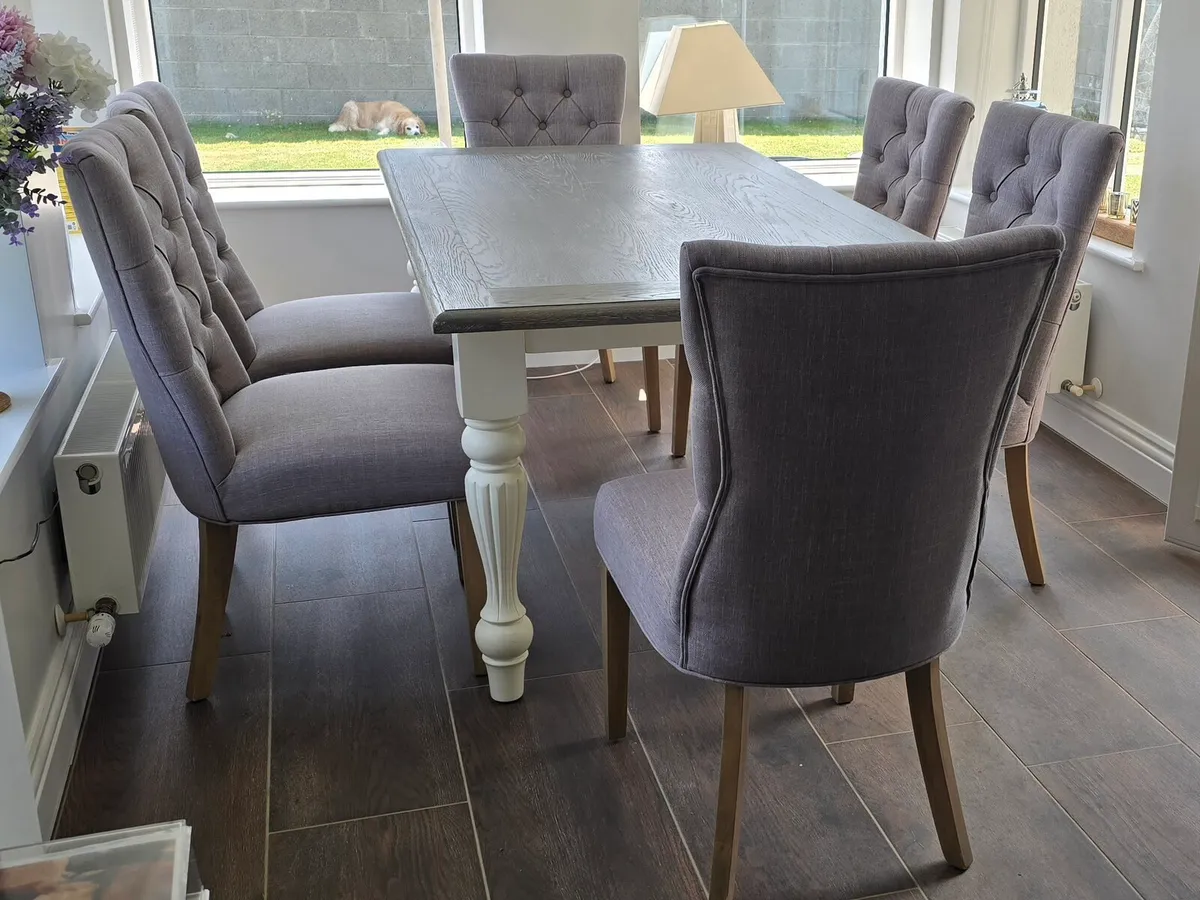 Dining table with 6 chairs - Image 2