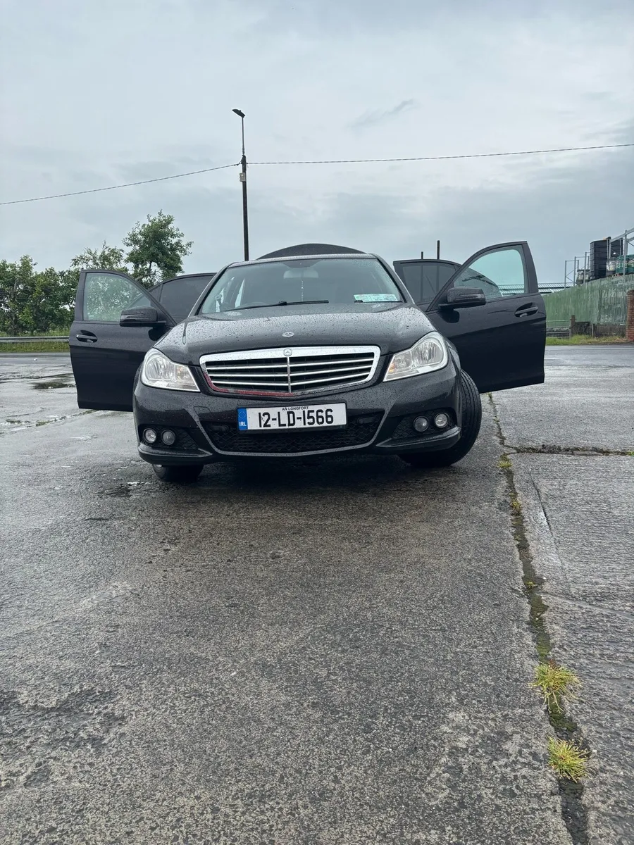 Mercedes c class 2012 - Image 1