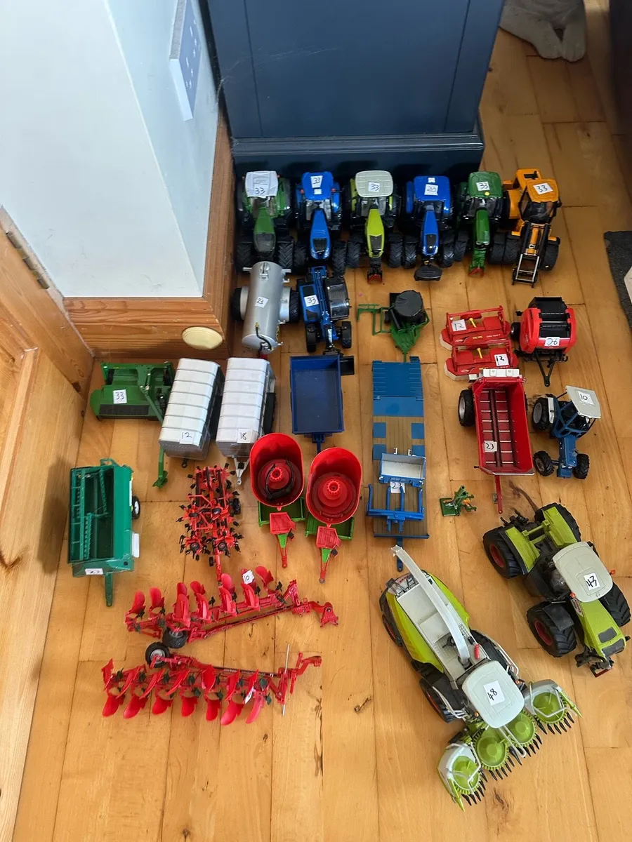 Farm toys/ models - Image 1
