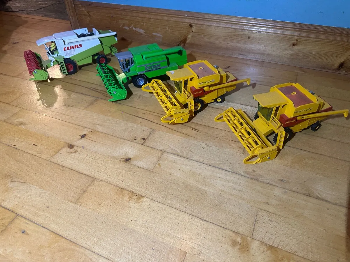 Combine collectible models - Image 1