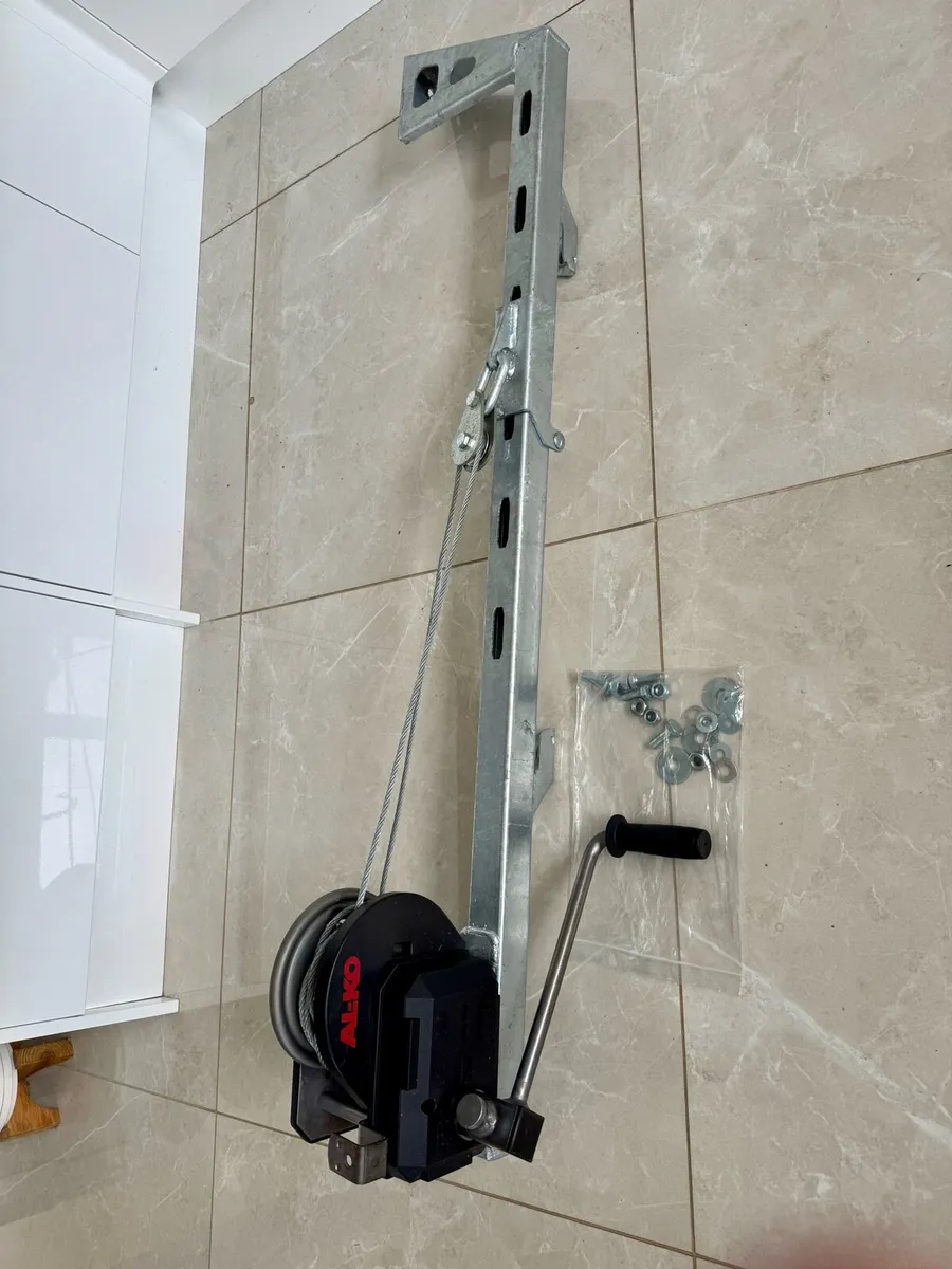Bring James manual winch kit + wheel chocks - Image 4