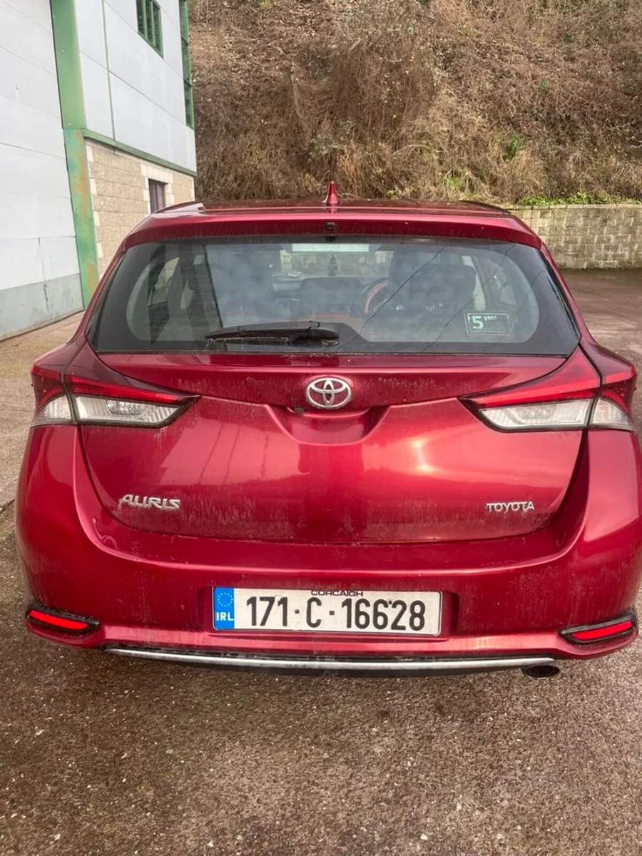 Toyota Auris - Image 3