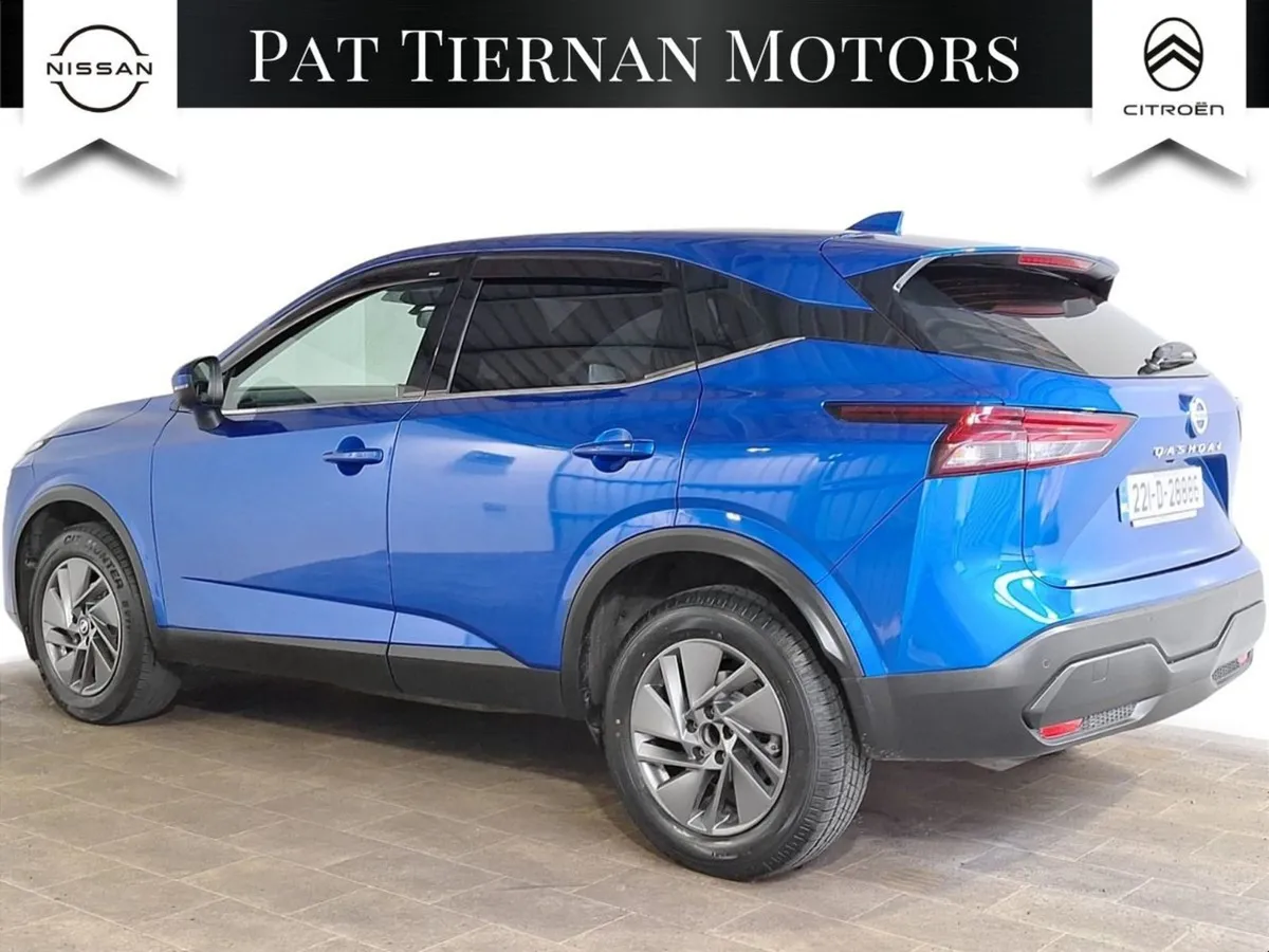 Nissan QASHQAI 1.3 PET Mild Hybrid SV - Image 2