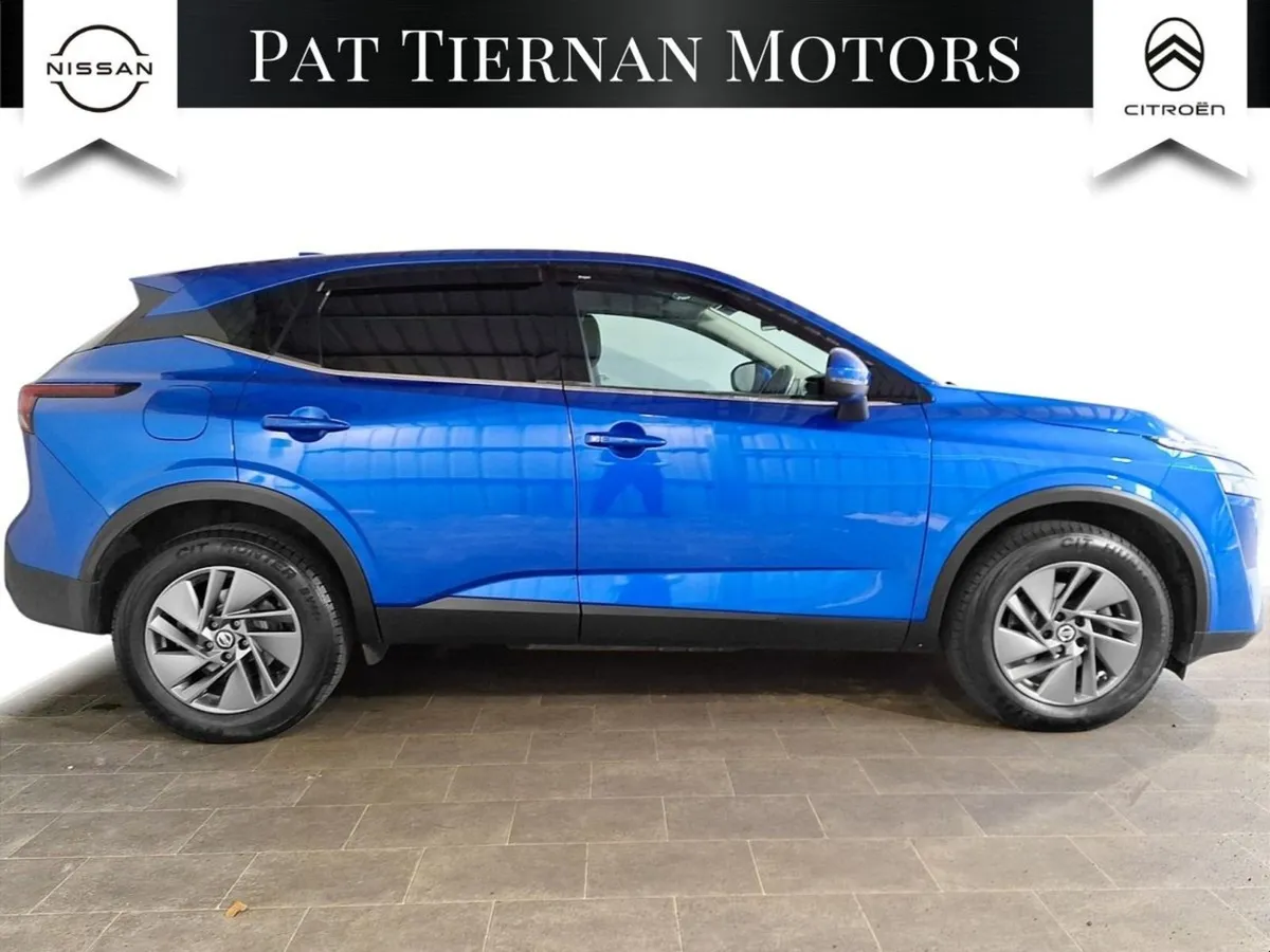 Nissan QASHQAI 1.3 PET Mild Hybrid SV - Image 3
