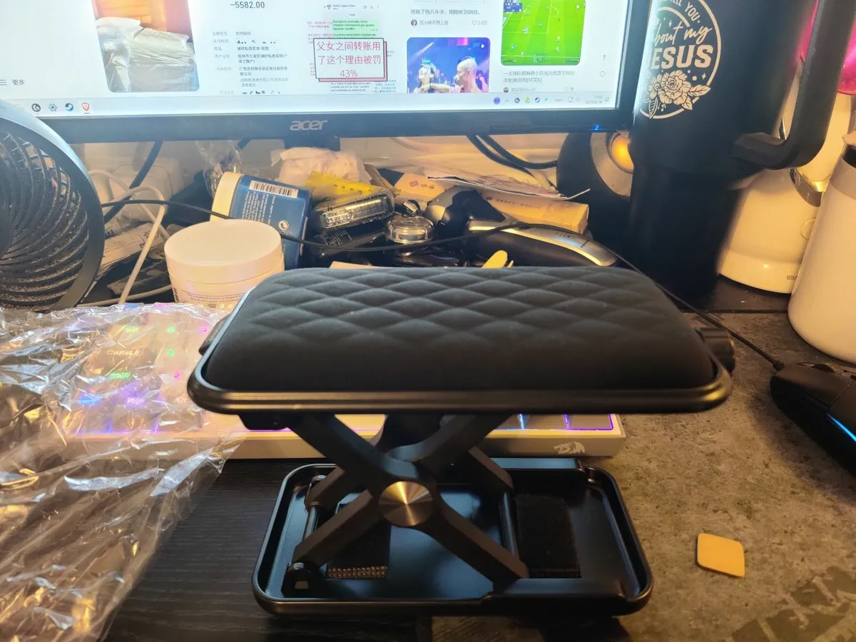 Brand new Ergonomic Armrest Cushion - Image 3