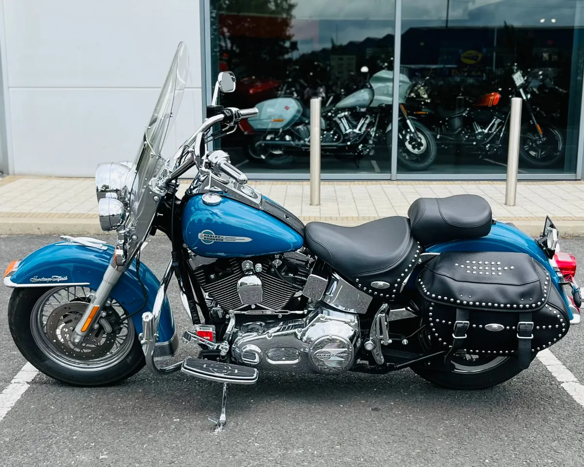 HARLEY-DAVIDSON HERITAGE SOFTAIL CLASSIC - Image 4