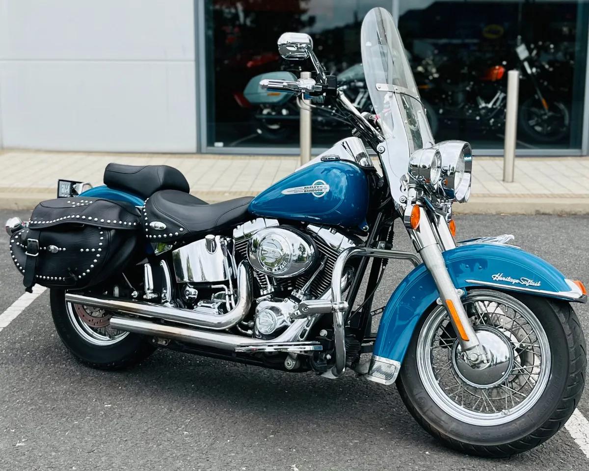 HARLEY-DAVIDSON HERITAGE SOFTAIL CLASSIC - Image 2