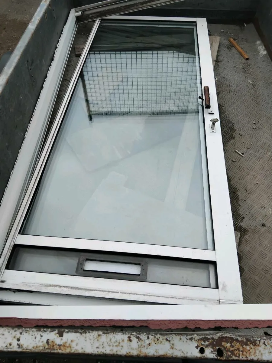 Patio door - Image 1