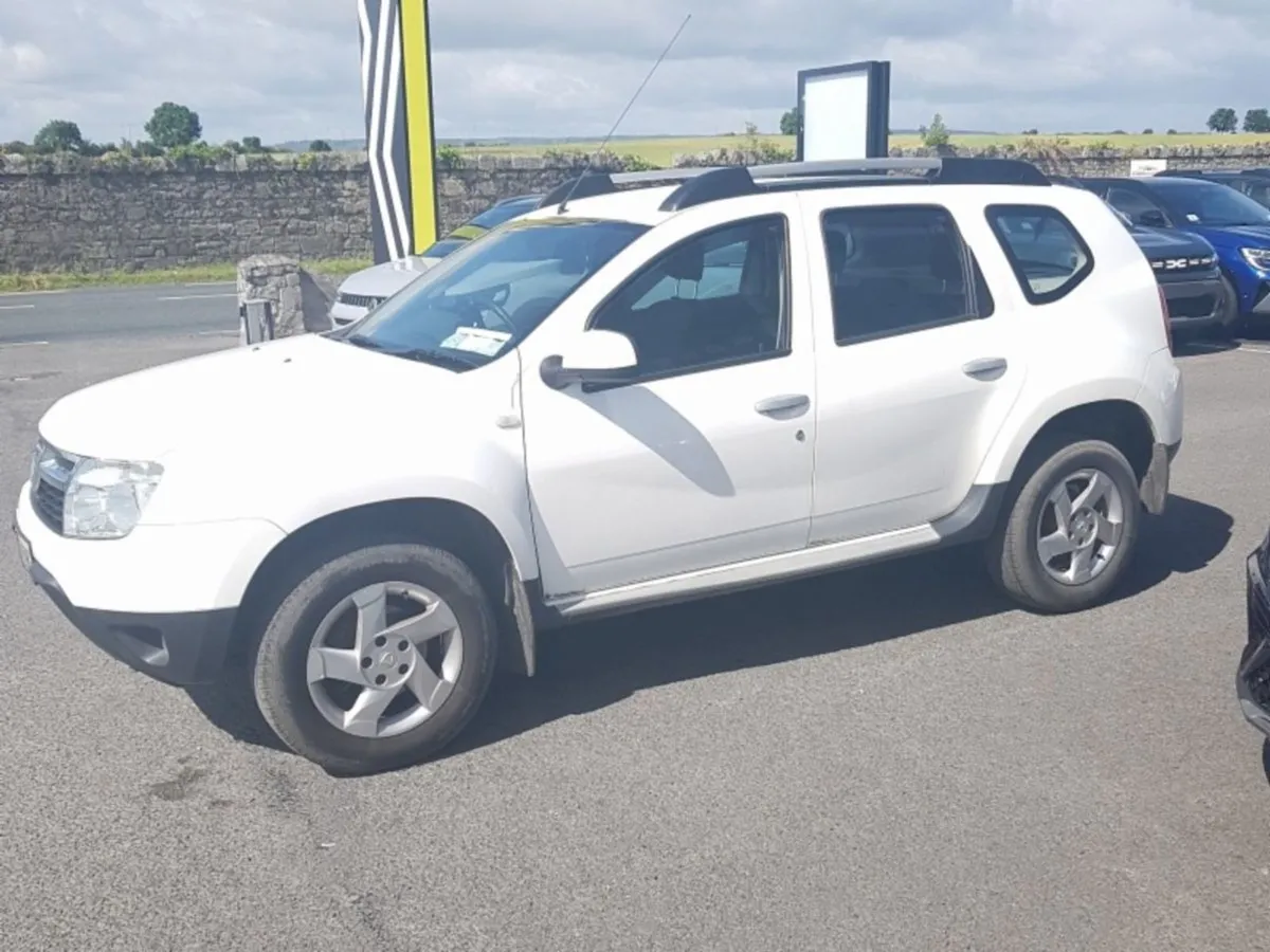 Dacia Duster 1.5 dCi 110 Signature - Image 4