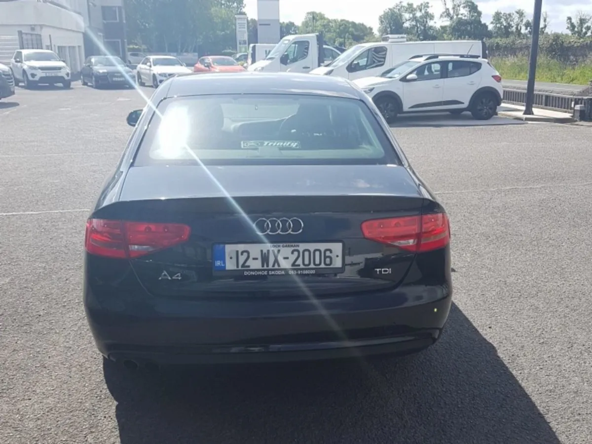 Audi A4 2.0 TDI 143BHP Multitronic SE - Image 4