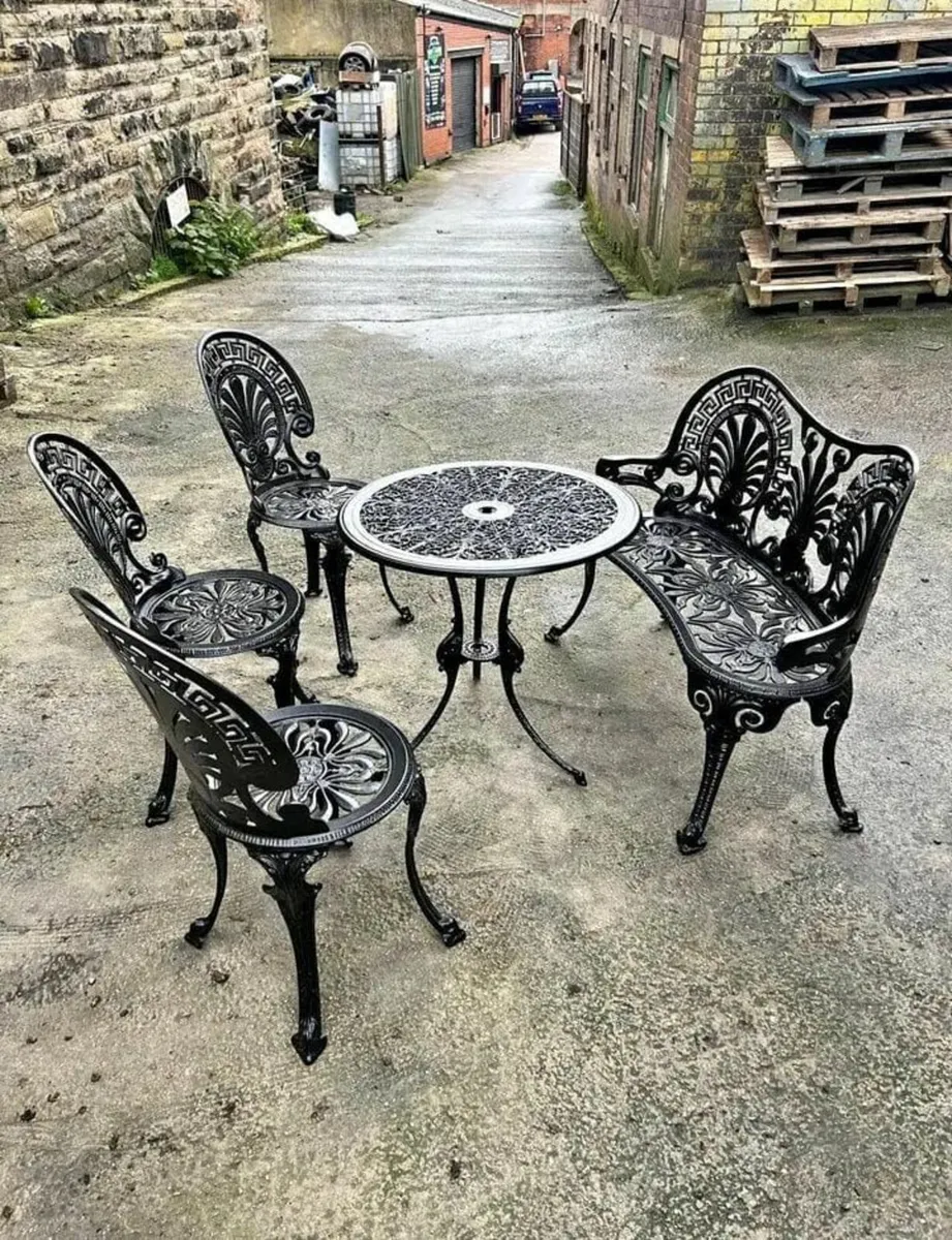 patio set - Image 4