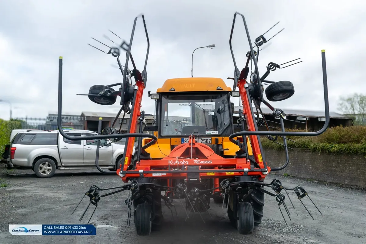 New Kubota TE4555 Tedder - Image 3
