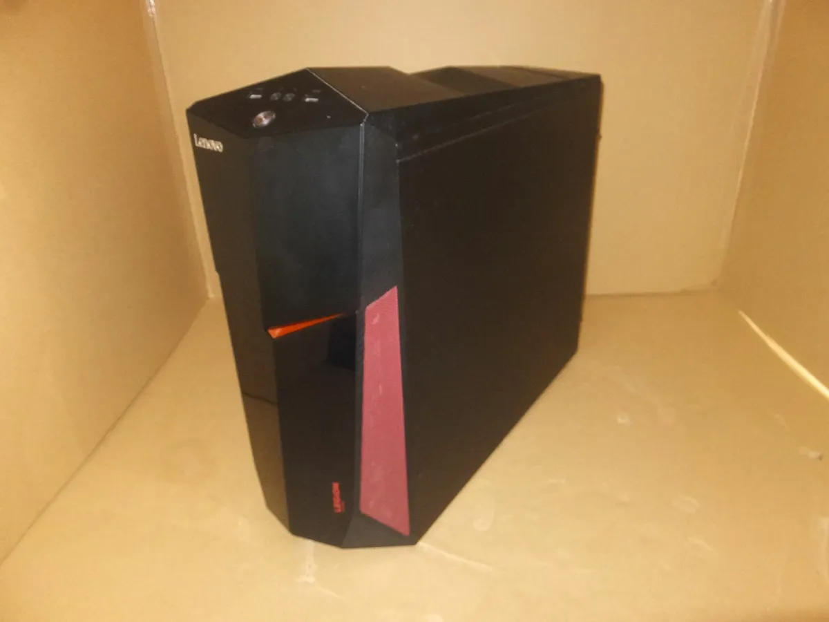 Lenovo PC win 10 - Image 1
