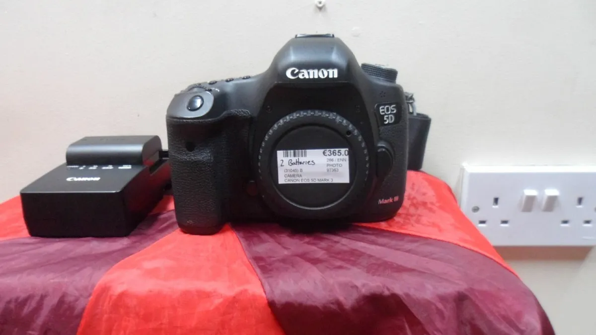 Canon EOS 5D Mark 3 - Image 3