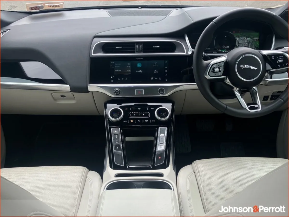 Jaguar I-PACE Ev400 Auto Black Edition - Image 4