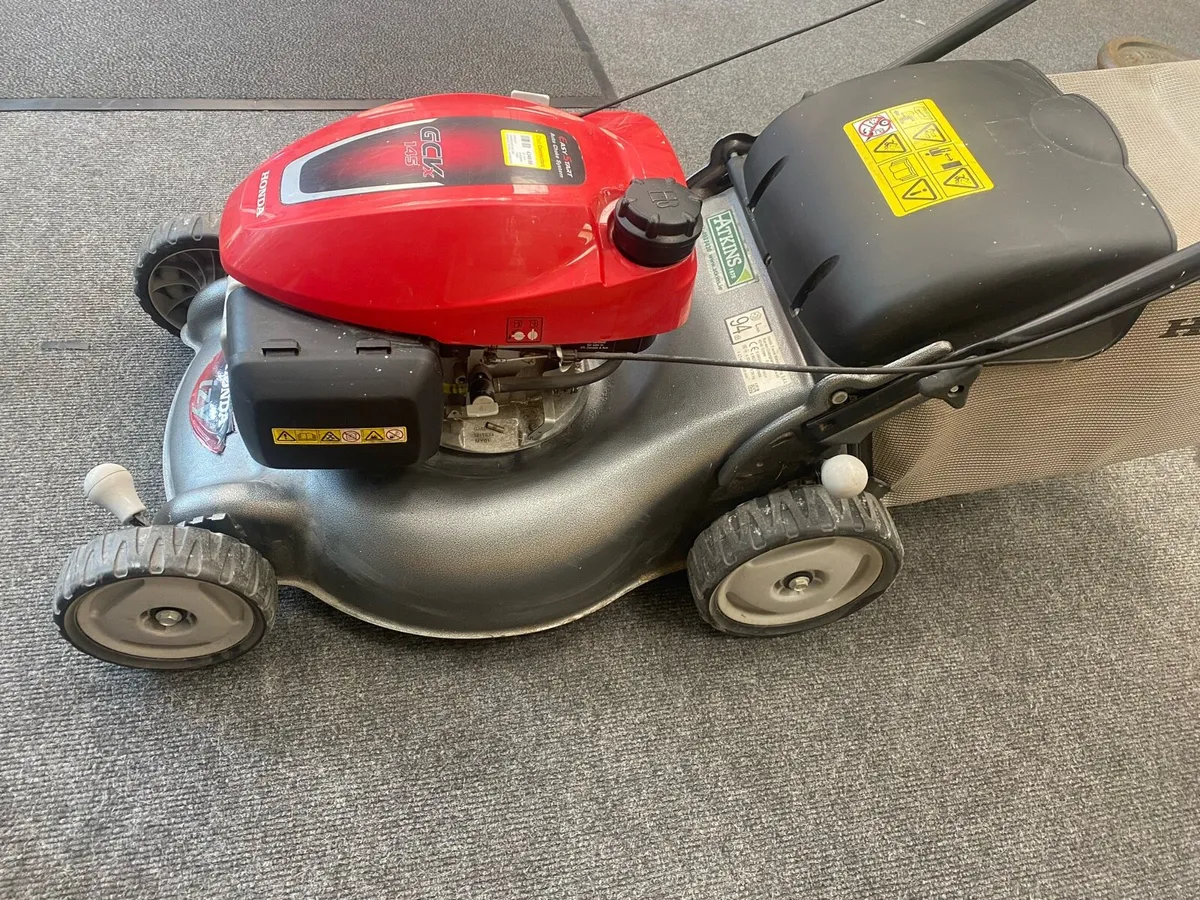 Honda Izy petrol lawnmower - Image 3