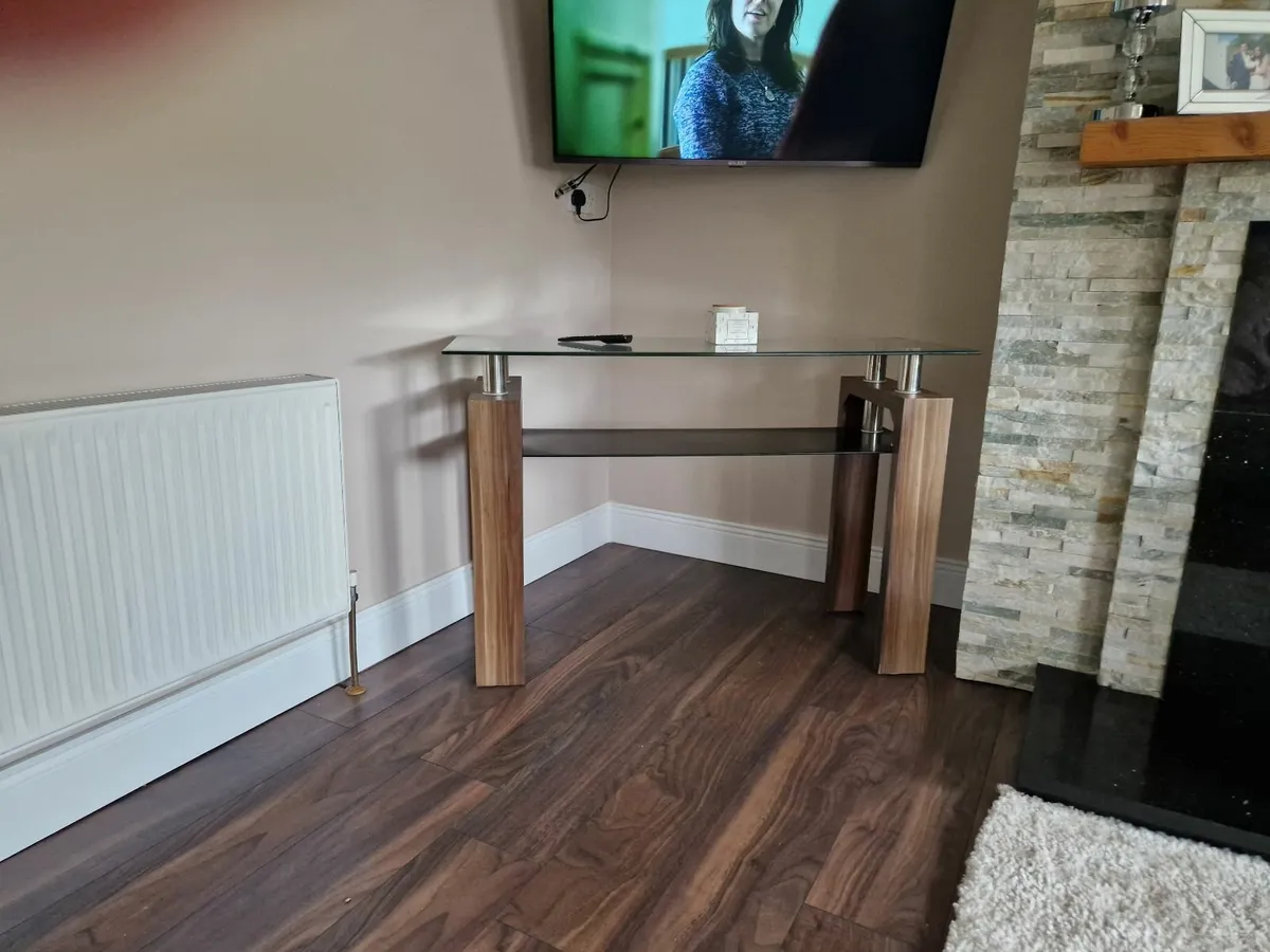 Tv stand - Image 2