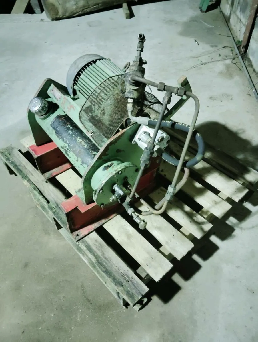 Stenner twin bandsaw - Image 4