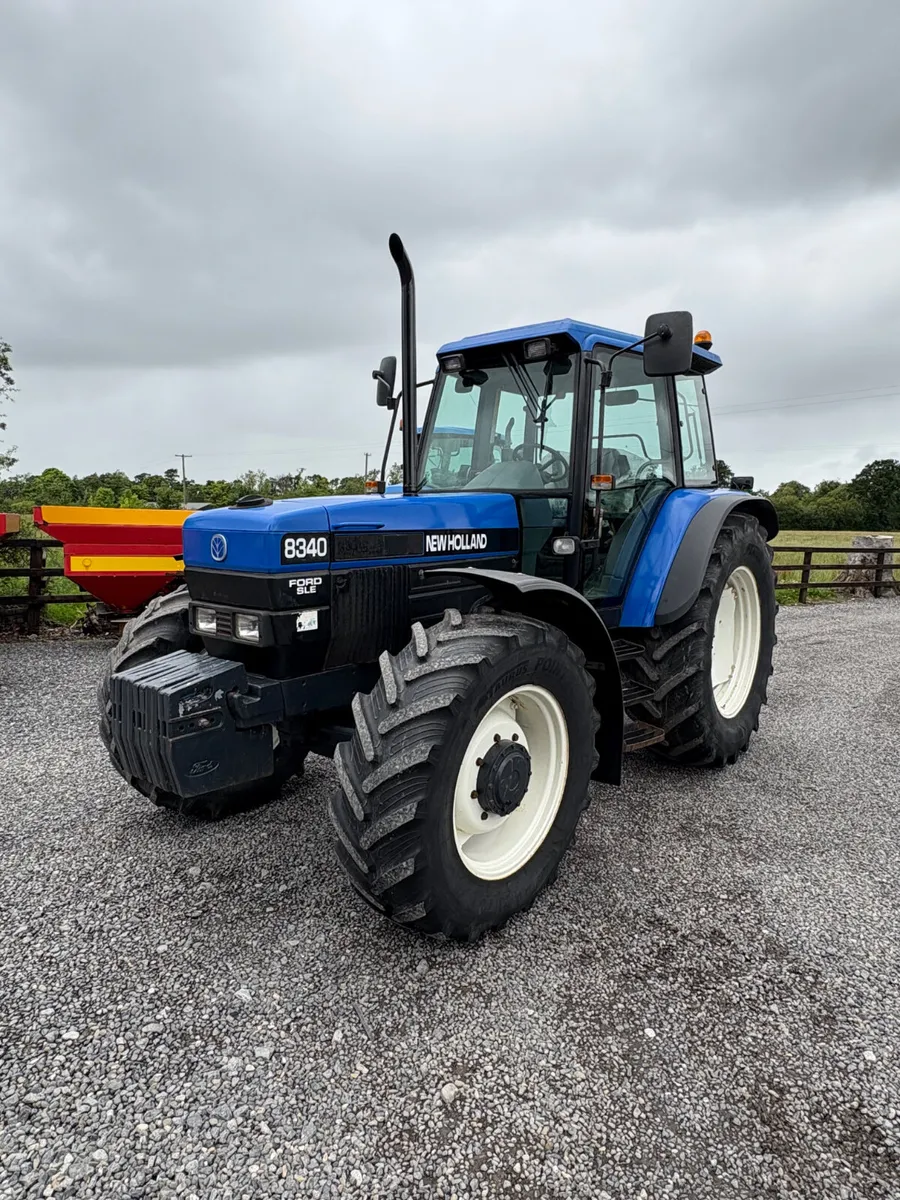 New Holland 8340 - Image 2
